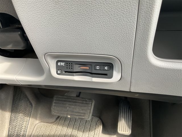 HONDA CR-Z 2010 Image 31