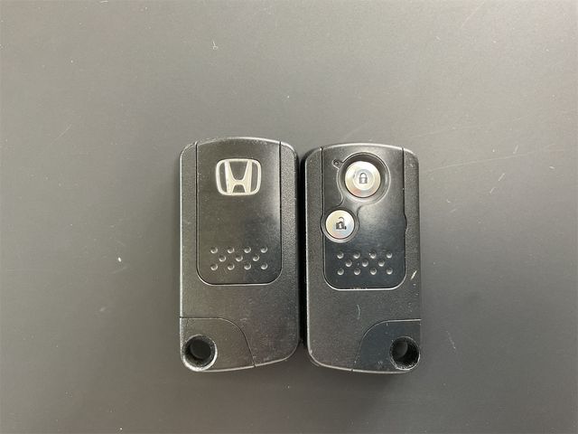 HONDA CR-Z 2010 Image 31