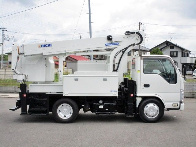 ISUZU ELF 2014 Image 31