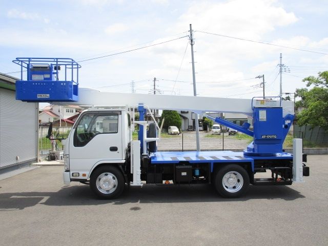 ISUZU ELF 2012 Image 31