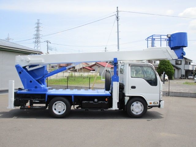 ISUZU ELF 2012 Image 31