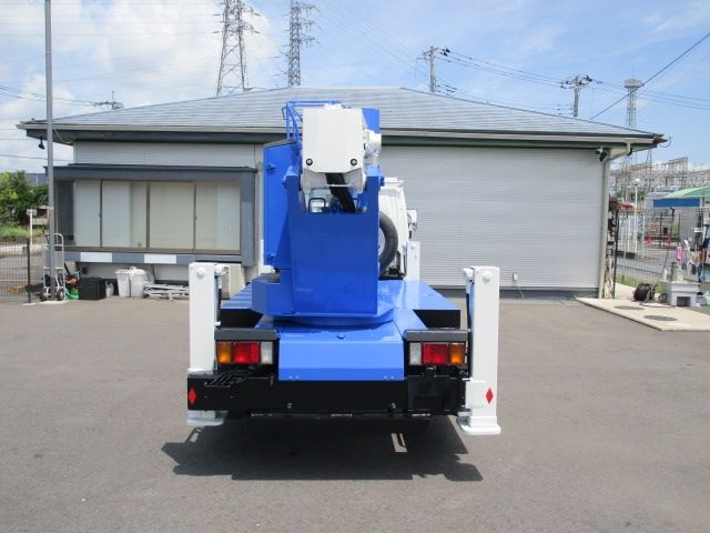 ISUZU ELF 2012 Image 31