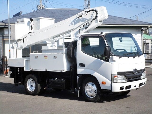 HINO DUTRO 2014 Image 31
