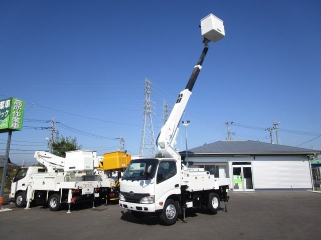 HINO DUTRO 2014 Image 31