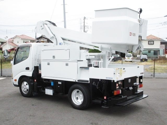 HINO DUTRO 2012 Image 31