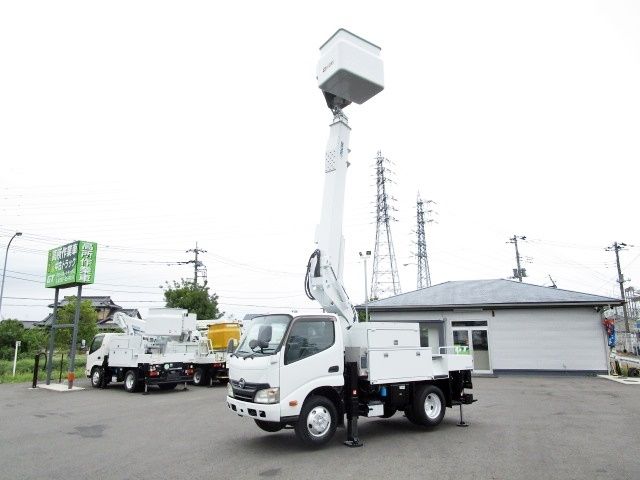 HINO DUTRO 2012 Image 31