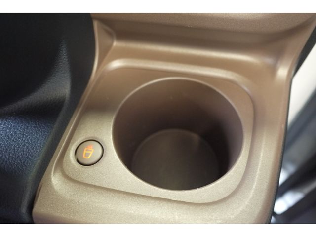 DAIHATSU MOVE CANBUS 4WD 2024 Image 31