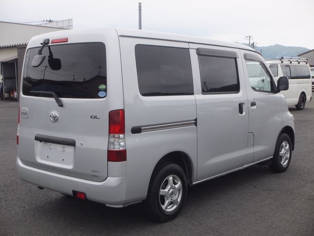 TOYOTA LITEACE VAN 4WD 2020 Image 31