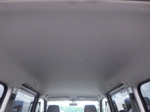 TOYOTA LITEACE VAN 4WD 2020 Image 31