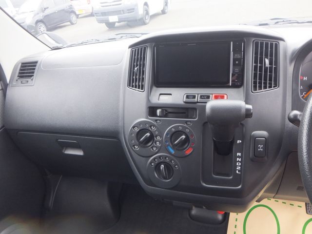 TOYOTA LITEACE VAN 4WD 2020 Image 31