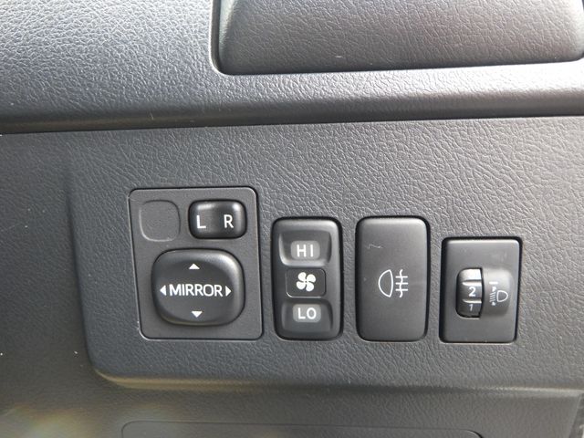 TOYOTA LITEACE VAN 4WD 2020 Image 31