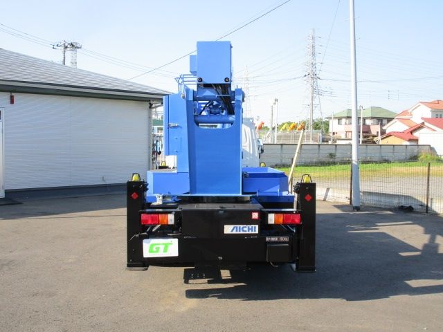 ISUZU ELF 2014 Image 31