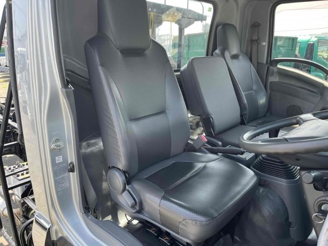 ISUZU FORWARD 2013 Image 31