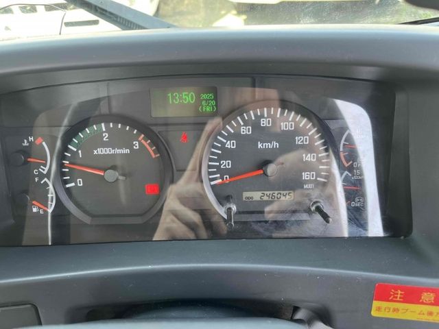 ISUZU FORWARD 2013 Image 31