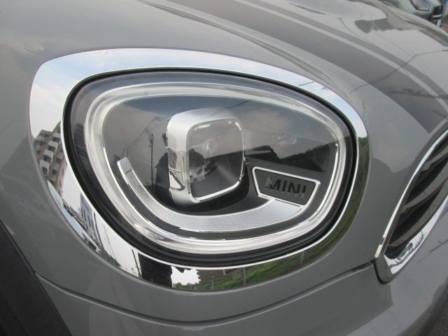 BMW MINI COOPER D CROSSO 2022 Image 31