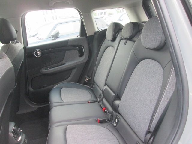 BMW MINI COOPER D CROSSO 2022 Image 31