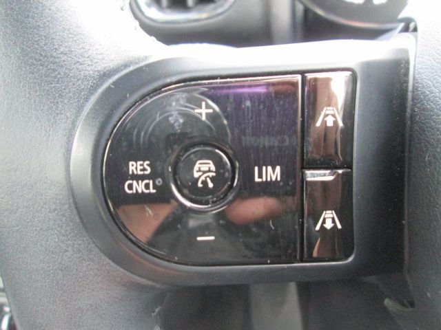 BMW MINI COOPER D CROSSO 2022 Image 31