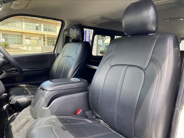 TOYOTA REGIUSACE VAN 4WD 2015 Image 31