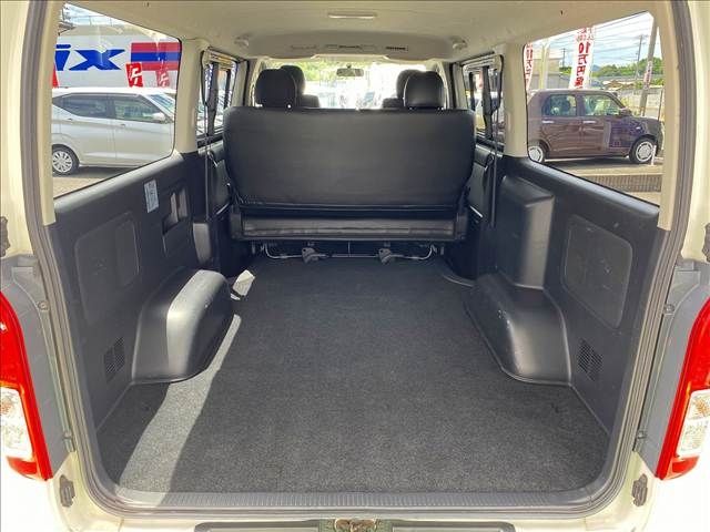 TOYOTA REGIUSACE VAN 4WD 2015 Image 31