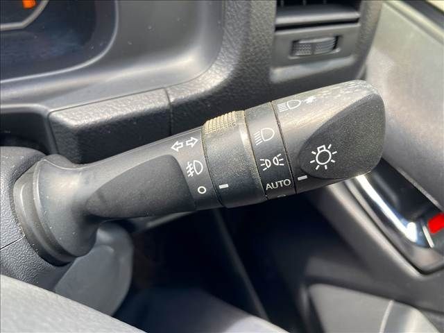 TOYOTA REGIUSACE VAN 4WD 2015 Image 31