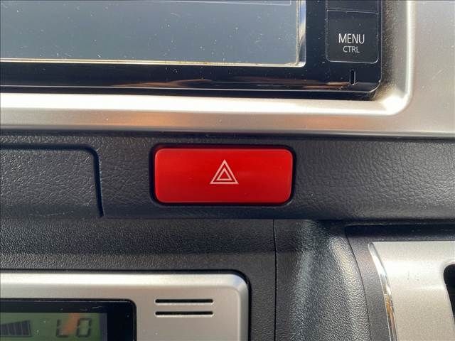 TOYOTA REGIUSACE VAN 4WD 2015 Image 31