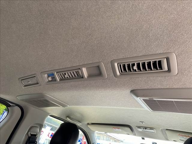 TOYOTA REGIUSACE VAN 4WD 2015 Image 31