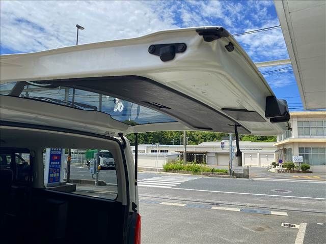 TOYOTA REGIUSACE VAN 4WD 2015 Image 31