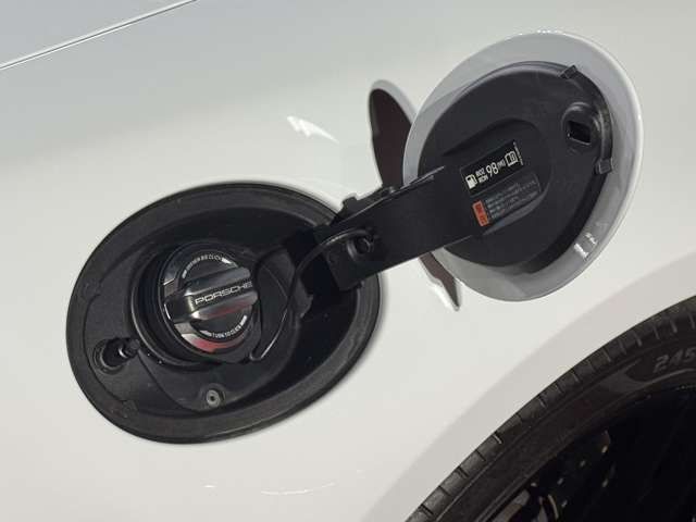 PORSCHE 911 2023 Image 31