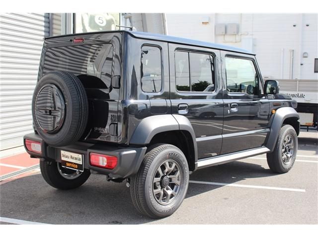 SUZUKI JIMNY NOMADE 2025 Image 31