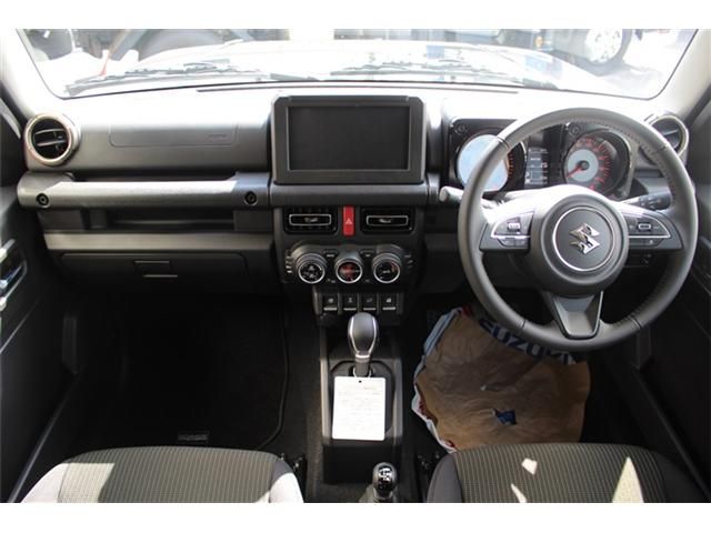 SUZUKI JIMNY NOMADE 2025 Image 31