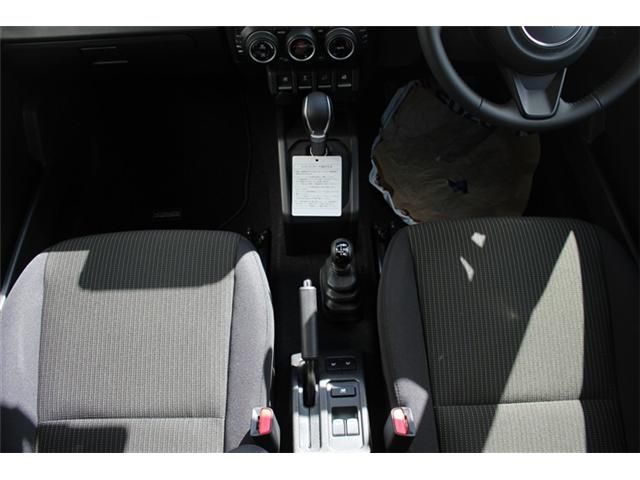 SUZUKI JIMNY NOMADE 2025 Image 31