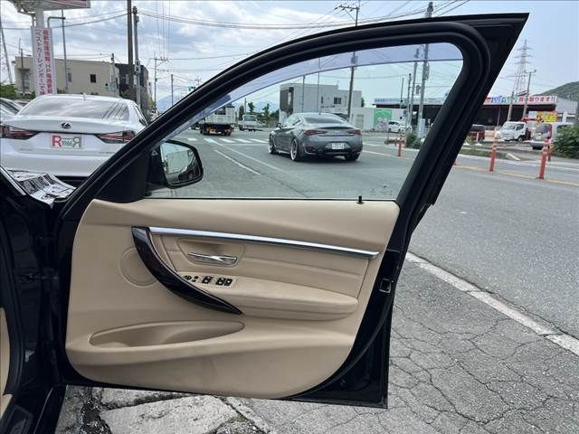 BMW 3SERIES TOURING 2016 Image 31