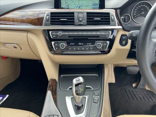 BMW 3SERIES TOURING 2016 Image 31