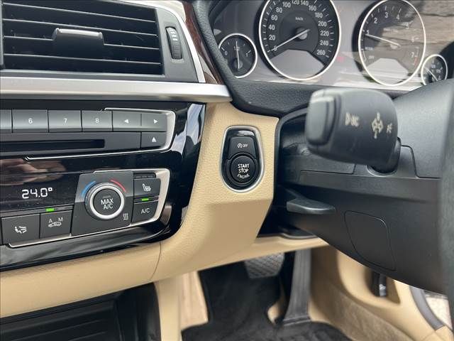 BMW 3SERIES TOURING 2016 Image 31