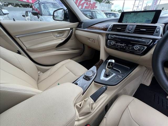 BMW 3SERIES TOURING 2016 Image 31