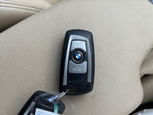 BMW 3SERIES TOURING 2016 Image 31