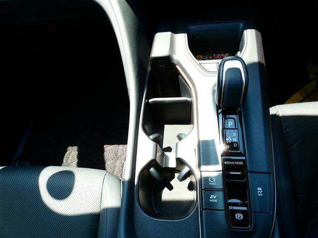 TOYOTA CROWN CROSSOVER 2022 Image 31