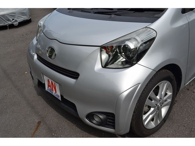 TOYOTA IQ 2012 Image 31