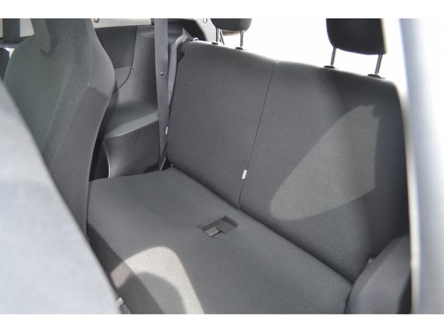 TOYOTA IQ 2012 Image 31