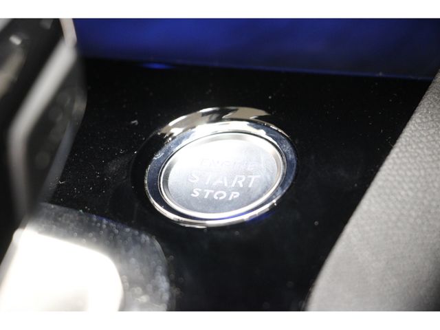 PEUGEOT 3008 2021 Image 31