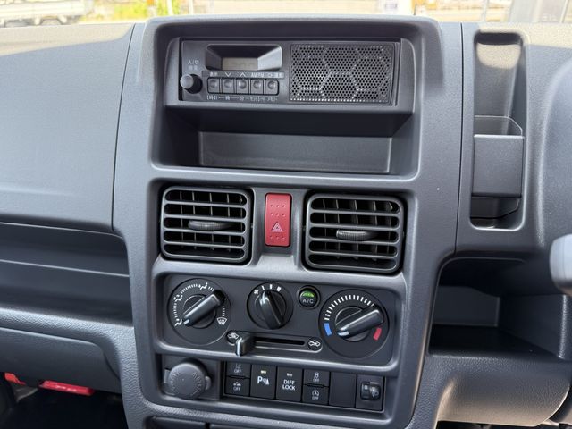 SUZUKI CARRY TRUCK 4WD 2025 Image 31