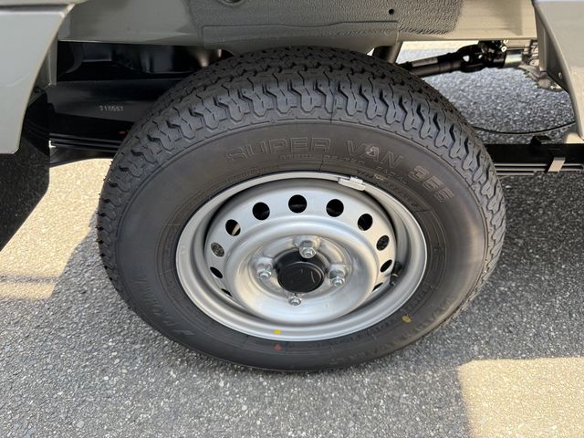 SUZUKI CARRY TRUCK 4WD 2025 Image 31