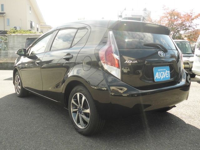 TOYOTA AQUA 2016 Image 31