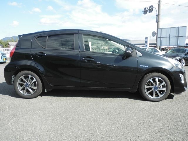 TOYOTA AQUA 2016 Image 31