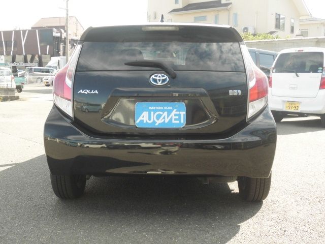 TOYOTA AQUA 2016 Image 31