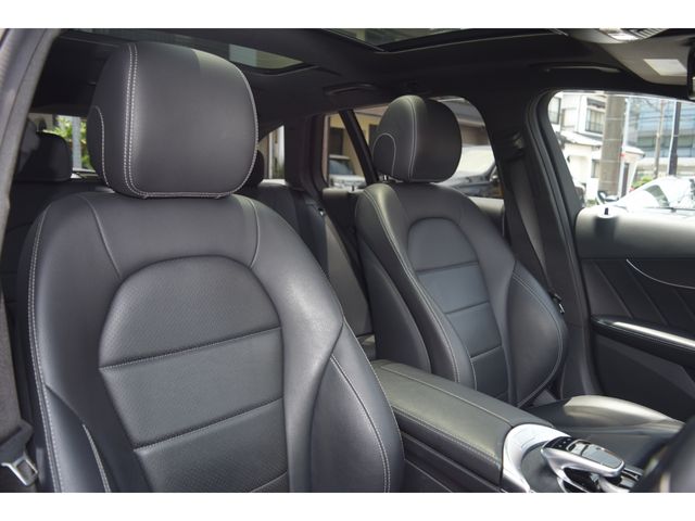 MERCEDES BENZ C CLAS 2018 Image 31