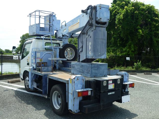 HINO DUTRO 2007 Image 31