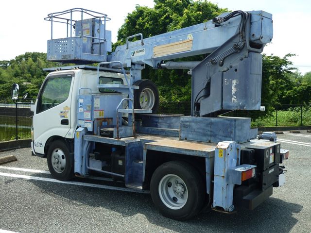 HINO DUTRO 2007 Image 31