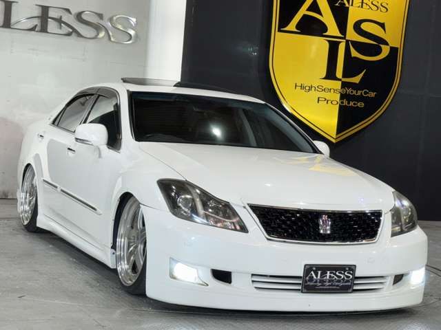 TOYOTA CROWN SEDAN 2011 Image 31