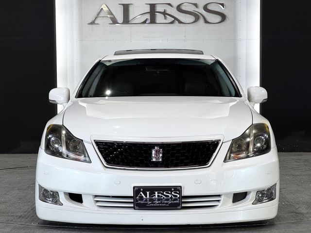 TOYOTA CROWN SEDAN 2011 Image 31